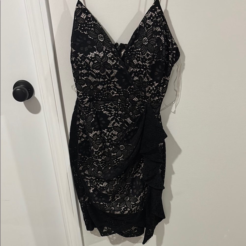 Elegant Black Lace Dress